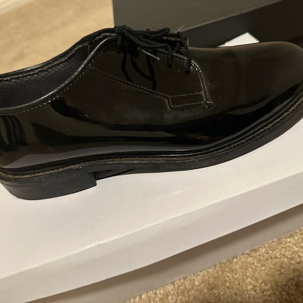 Classic Black Men's Dress Shoes
